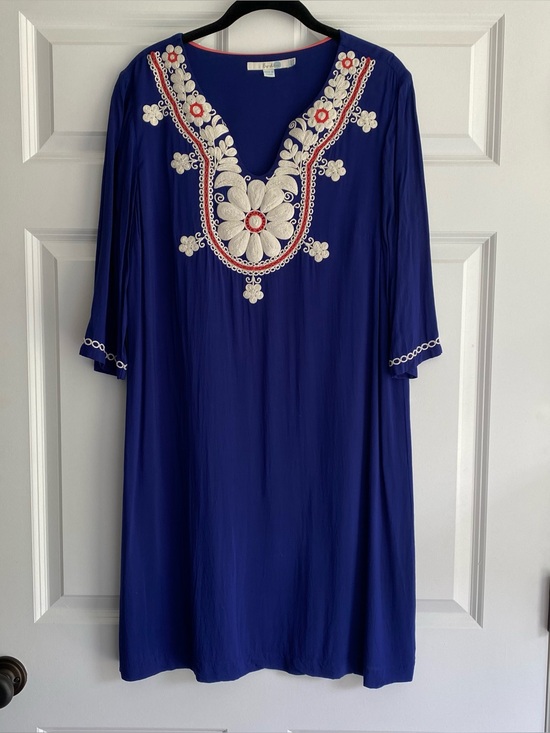 Boden Dresses & Skirts - Boden Arianne Embroidered Dress 8L Royal Blue